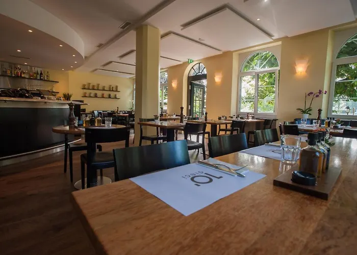 Πανσιόν Dieci Allo Zoo *