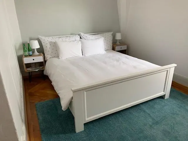 Dieci Allo Zoo Gæstehus *