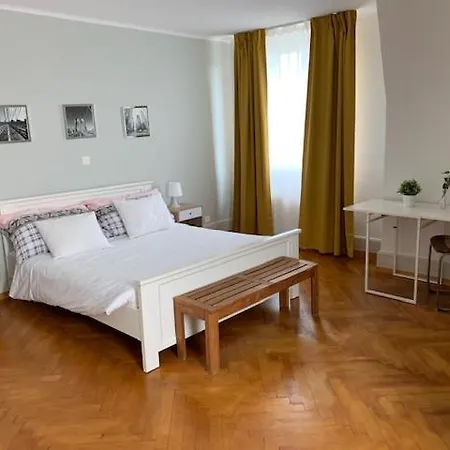 Guest house Dieci Allo Zoo *