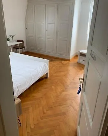 Dieci Allo Zoo Гостьовий будинок