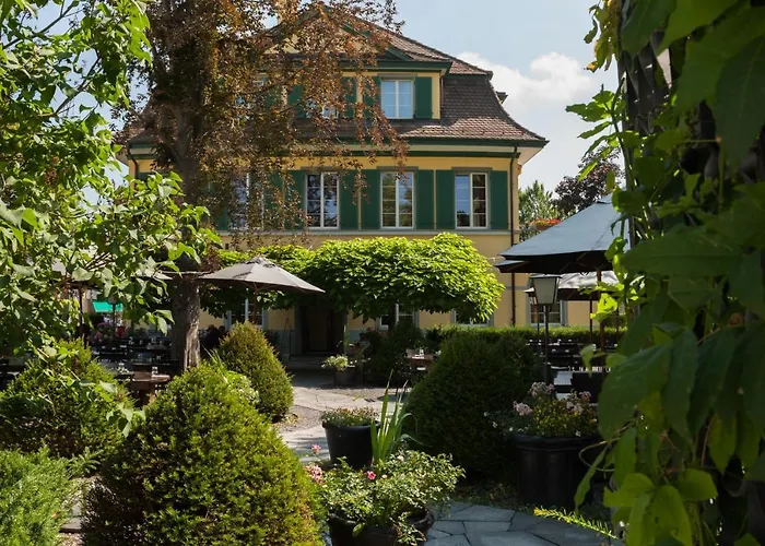 Dieci Allo Zoo Guest house *